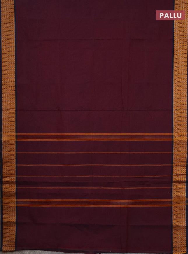 10 Yards chettinad cotton saree deep maroon and peacock blue with plain body and thread woven border