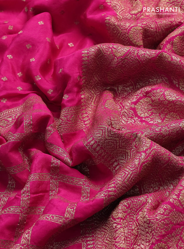 Banarasi crepe saree pink with half & half style and woven border