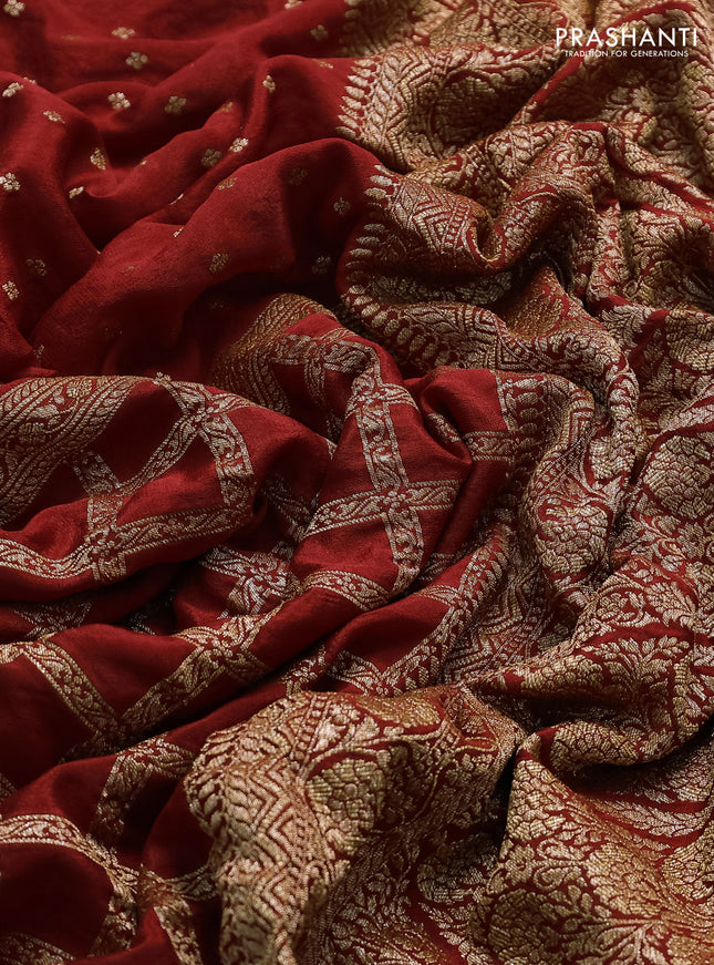Banarasi crepe saree maroon with half & half style and woven border