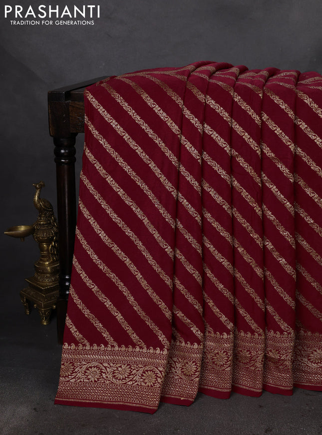 Banarasi crepe saree maroon with half & half style and woven border