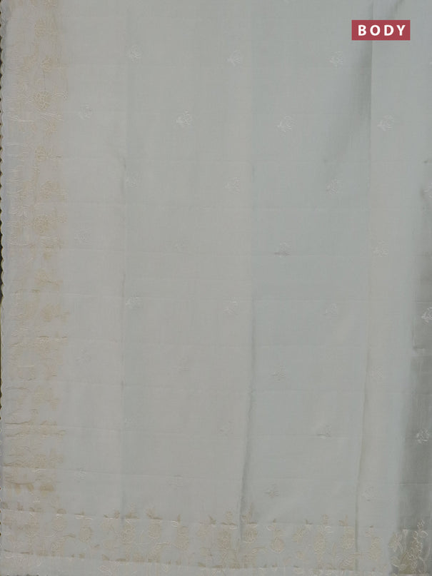 Semi tussar saree cream with floral embroidery work and applique work border