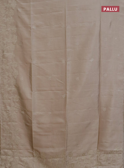 Semi tussar saree beige with floral embroidery work and applique work border