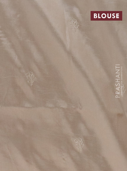 Semi tussar saree beige with floral embroidery work and applique work border