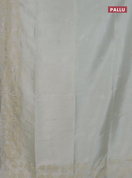 Semi tussar saree off white with floral embroidery work and applique work border