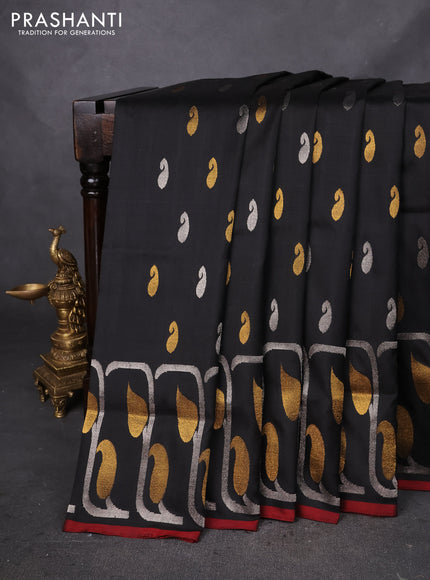 Pure uppada silk saree black and maroon with silver & gold zari woven buttas and rich zari border