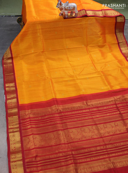 Silk cotton saree orange and maroon with rudhraksha zari woven buttas and zari woven korvai border