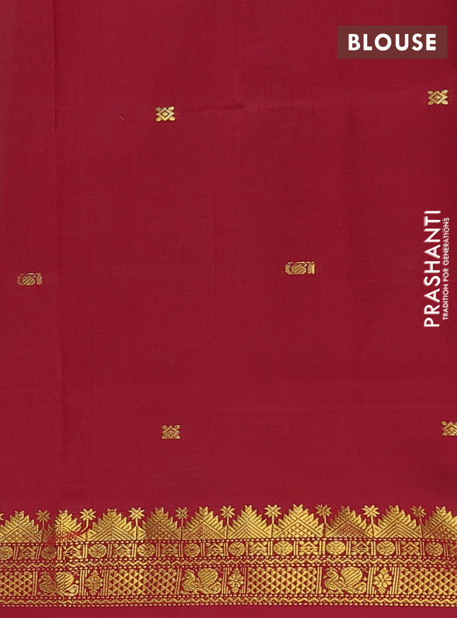 Semi silk cotton saree dual shade of green and maroon with zari woven buttas and zari woven border
