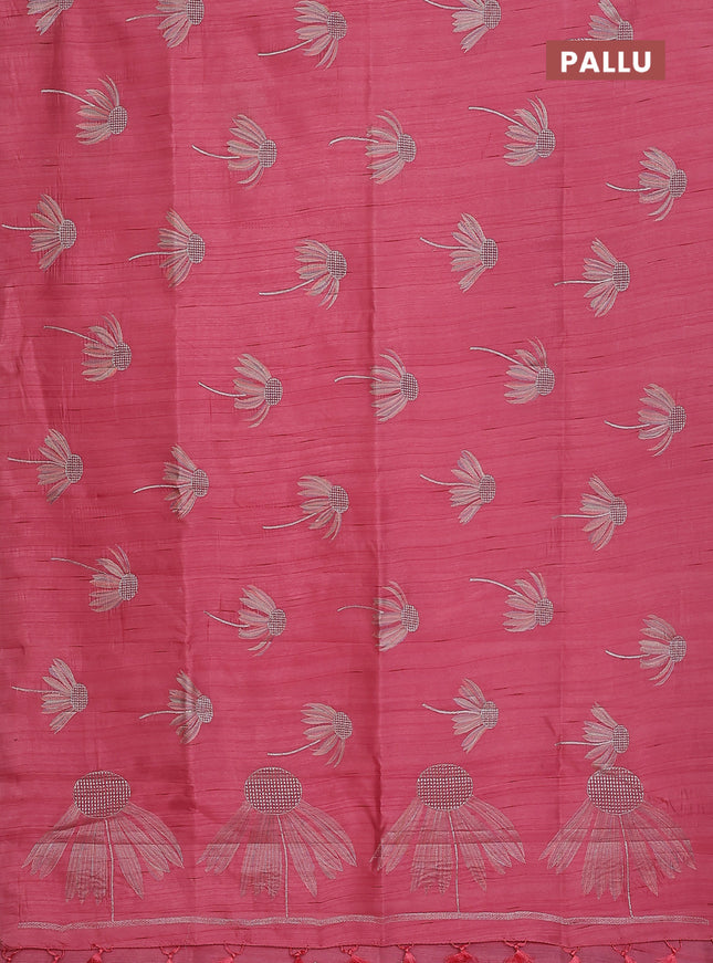 Semi raw silk saree peach pink with floral embroidery work buttas in borderless style
