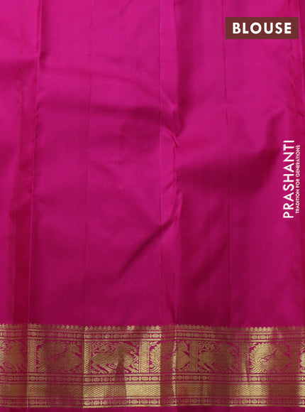Pure kanchipuram silk saree dual shade of pinkish orange and pink with zari woven buttas and zari woven border