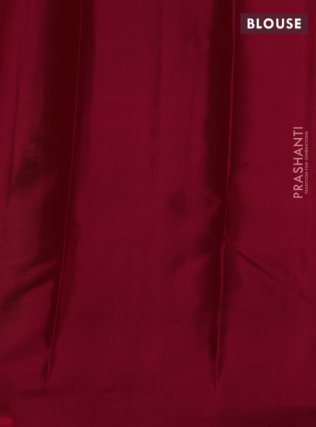 Pure kanchipuram silk saree dual shade of light green and red with zari woven buttas and simple border