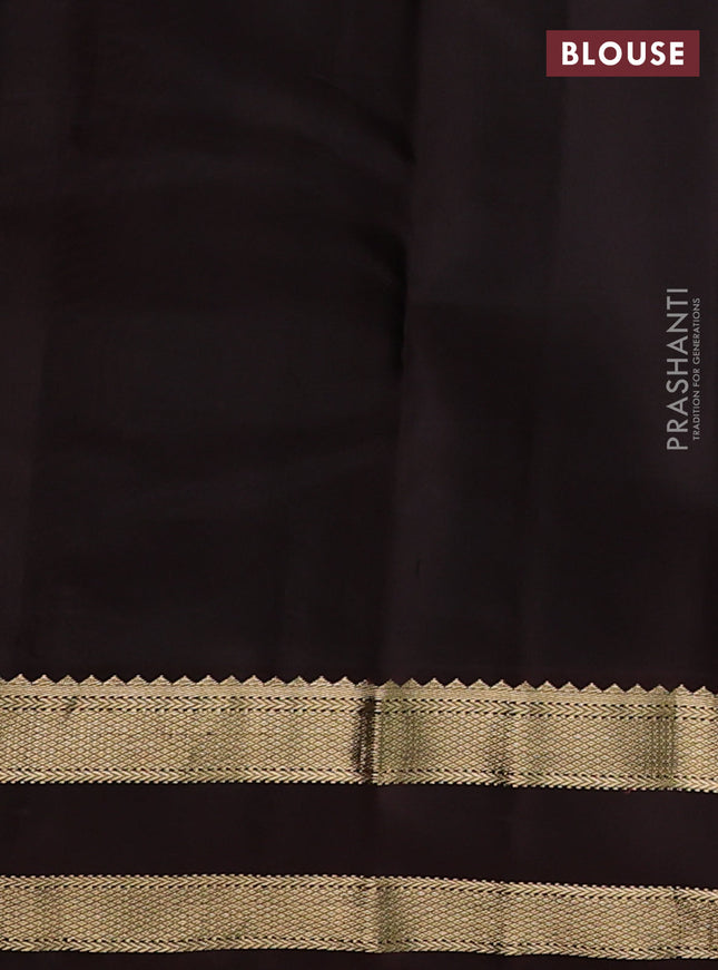 Pure kanchipuram silk saree peach pink and deep maroon with zari woven buttas and rettpat zari woven korvai border