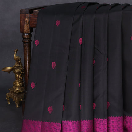 Collection image for: Vaibhogam - Festive Kanchipurams - Rs. 9k to Rs. 13k