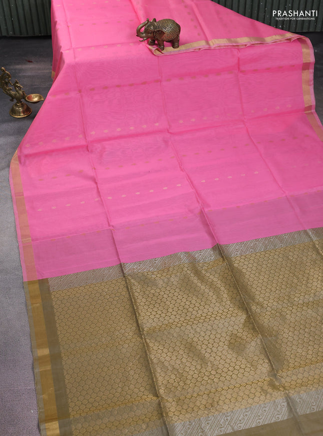 Kora silk cotton saree light pink and elaichi green with thread & zari woven buttas and zari woven border