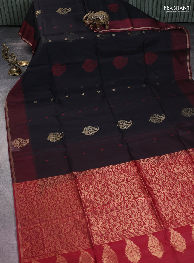Kora silk cotton saree black and maroon with thread & zari woven buttas and zari woven butta border