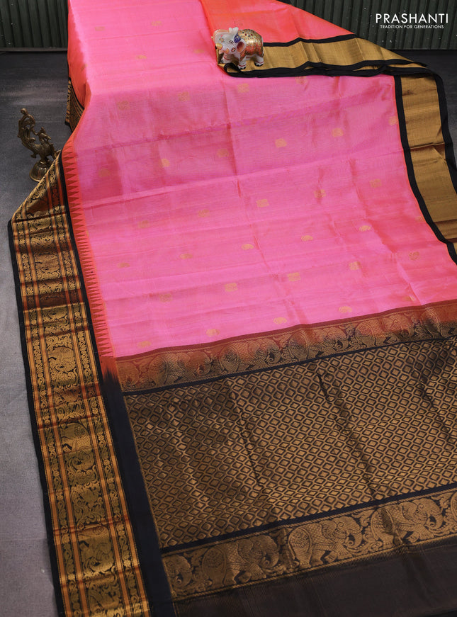 Kuppadam silk cotton saree peach pink and black with allover vairosi pattern & zari buttas and temple design zari woven border