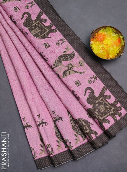 Chappa saree light pink and black with allover zari checked pattern and printed pallu