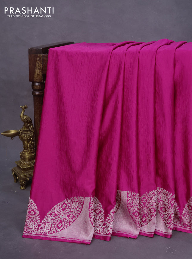 Banarasi crush crepe saree pink with plain body and zari woven border