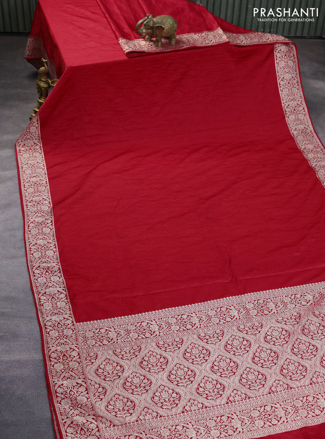 Banarasi crush crepe saree red with plain body and zari woven floral border
