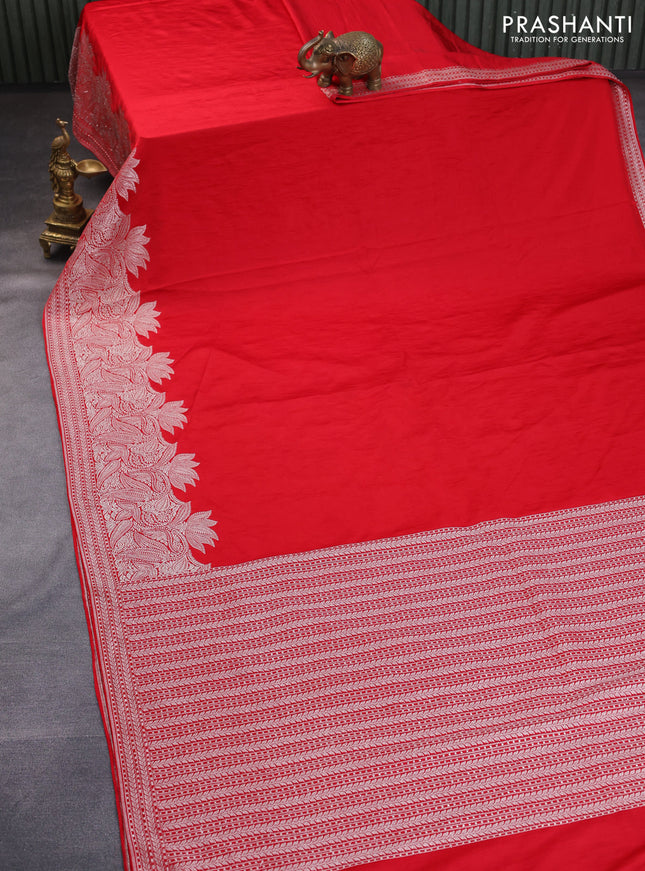 Banarasi crush crepe saree red with plain body and zari woven border