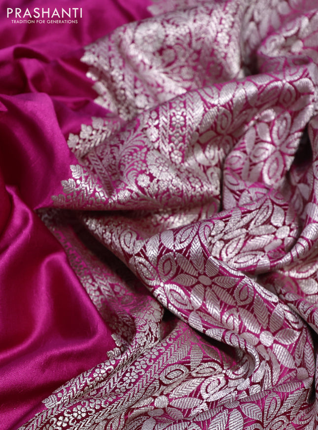 Banarasi crush crepe saree pink with plain body and zari woven border