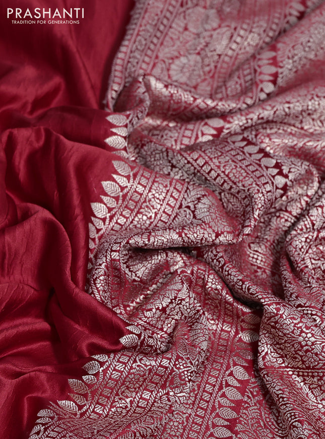 Banarasi crush crepe saree red with plain body and zari woven border
