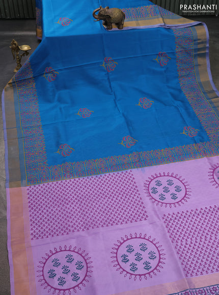 Uppada block printed saree cs blue and lavender with butta prints and long printed zari woven border