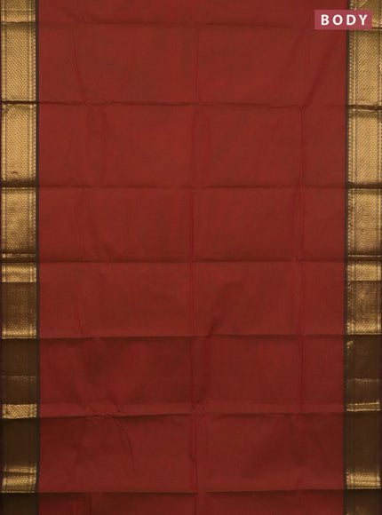 Chettinad cotton saree dual shade of maroon and green with plain body and zari woven border
