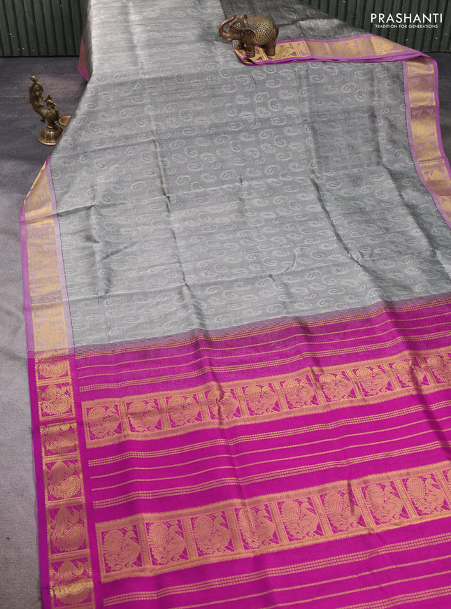 Silk cotton saree grey and dark pink with allover self emboss jacquard pattern and annam zari woven border