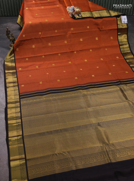 Pure kanchipram silk saree rust shade and coffee brown with allover zari small checks & buttas and zari woven korvai border