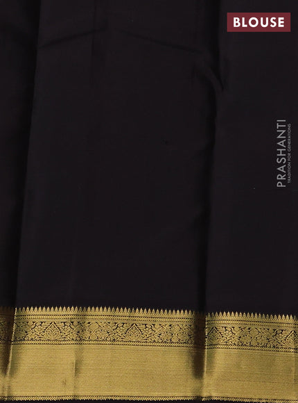 Pure kanchipram silk saree rust shade and coffee brown with allover zari small checks & buttas and zari woven korvai border