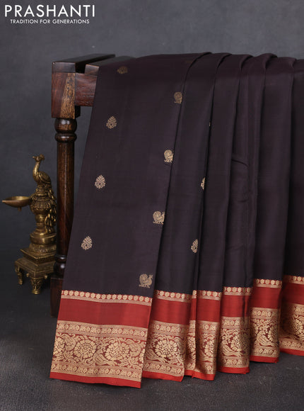 Kanchipuram silk saree coffee brown and rust shade with allover zari woven buttas and rettapet zari woven border