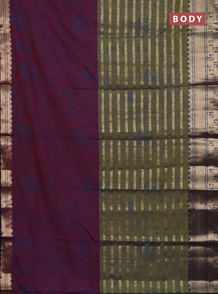 Semi raw silk saree maroon and wine shade with allover half & half style and zari woven border