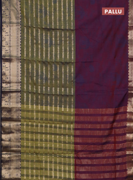 Semi raw silk saree maroon and wine shade with allover half & half style and zari woven border