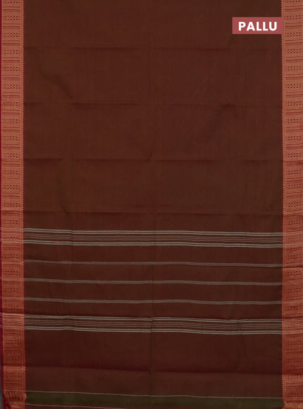 Chettinad cotton saree manthulir green and maroon with plain body and thread woven border