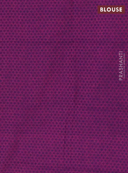 Chettinad cotton saree mehendi green and magenta pink with plain body and zari woven border