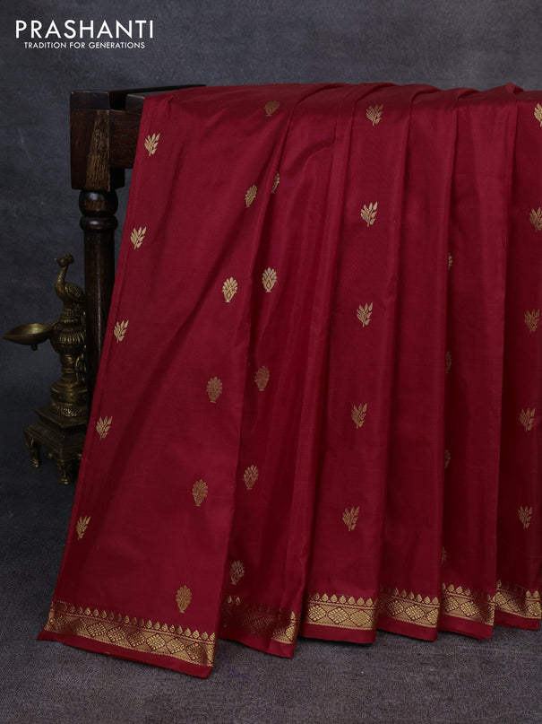 Narayanpet silk saree red and bottle green with allover zari woven buttas and zari woven border
