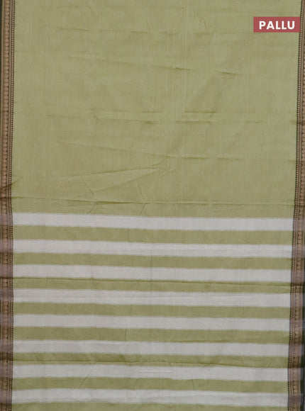 Narayanpet cotton saree pista green and maroon with plain body and thread woven border