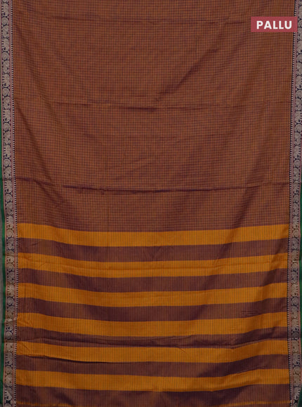 Narayanpet cotton saree dual shade of rust and deep violet green with allover checked apttern and thread woven border
