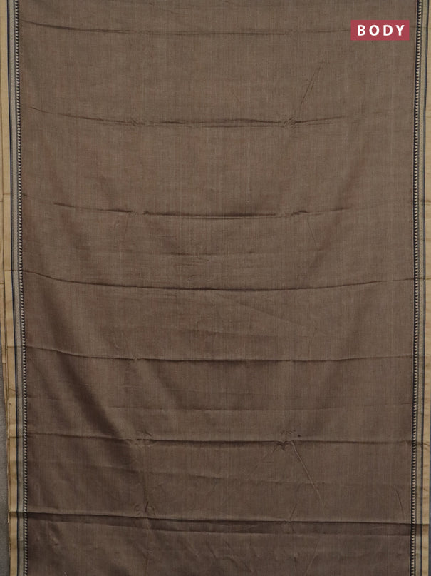 Narayanpet cotton saree chickku shade and black with plain body and thread woven border