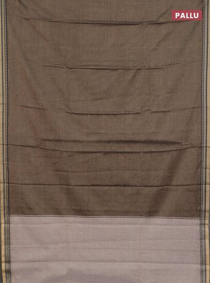 Narayanpet cotton saree chickku shade and black with plain body and thread woven border