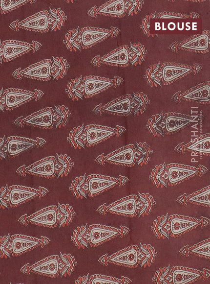 Narayanpet cotton saree green and deep maroon with plain body and thread woven border