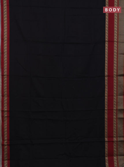 Narayanpet cotton saree black and maroon with allover thread checked pattern and rettapet thread woven border