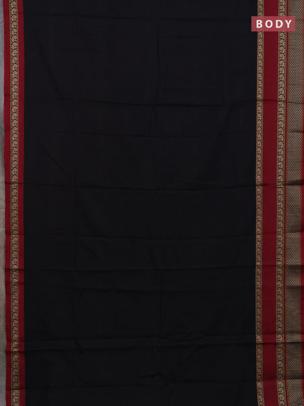 Narayanpet cotton saree black and maroon with allover thread checked pattern and rettapet thread woven border