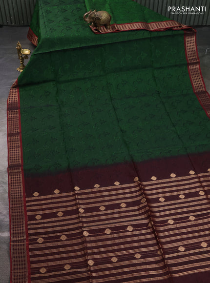 Kora silk cotton saree green and maroon with allover self emboss and zari woven border
