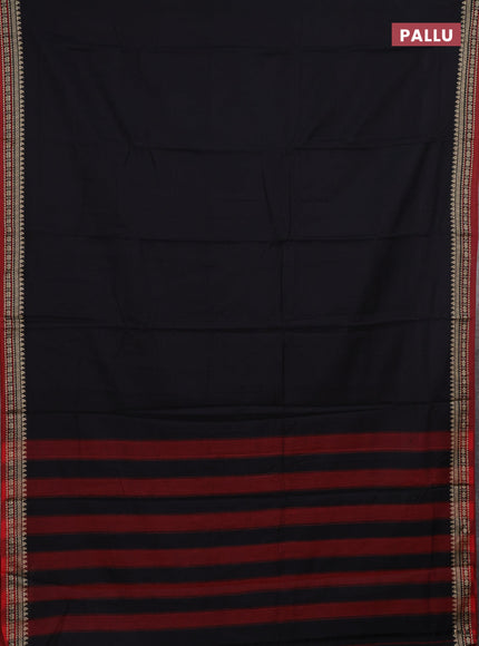 Narayanpet cotton saree black and maroon with plain body and thread woven border
