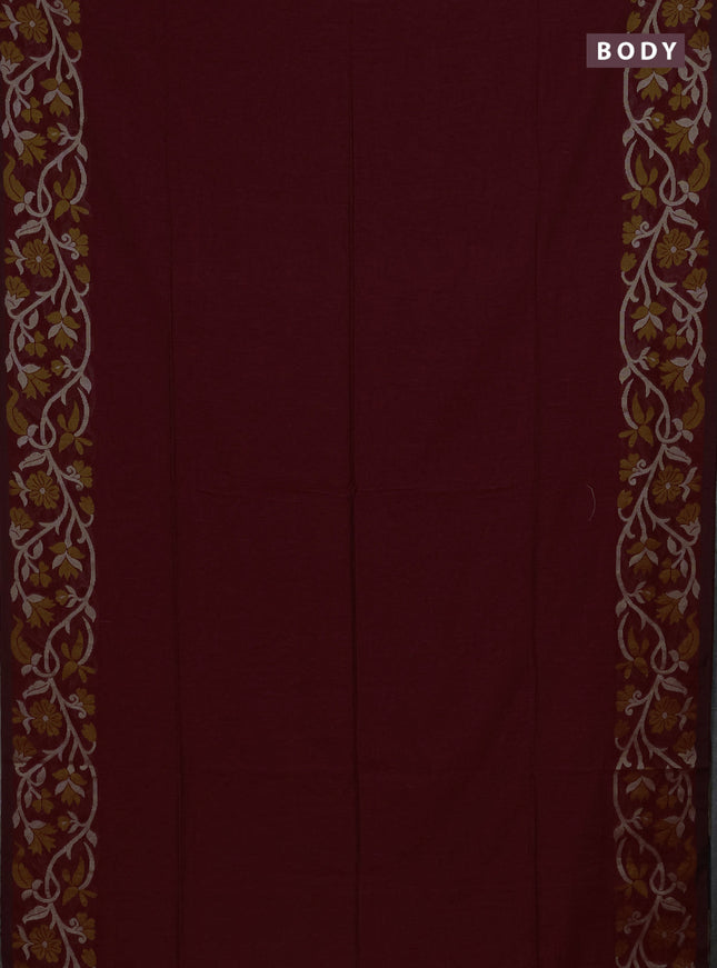 Bengal cotton saree maroon with plain body and thread woven border