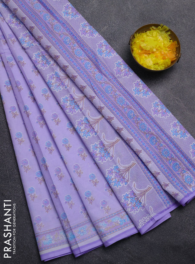 Mul cotton saree off white and lavender with allover butta prints and printed border
