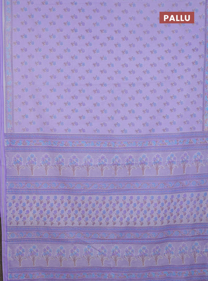 Mul cotton saree off white and lavender with allover butta prints and printed border