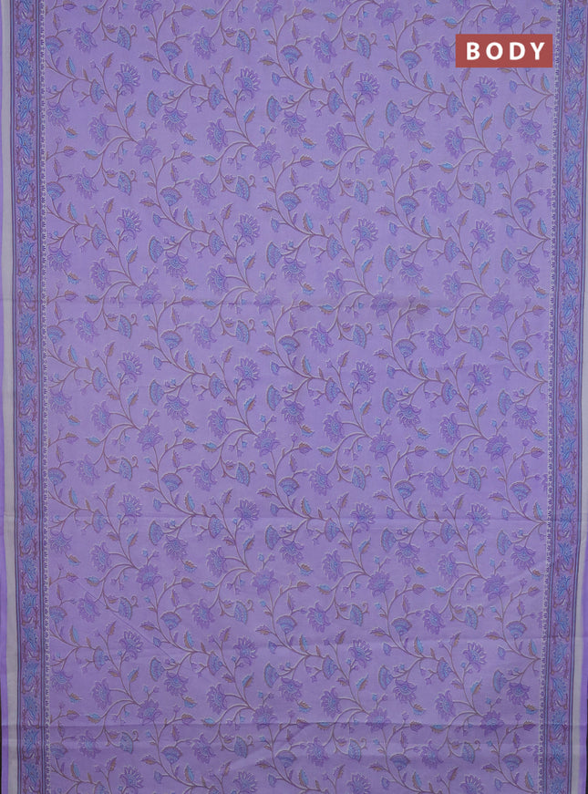 Mul cotton saree lavender with allover floral prints and printed border