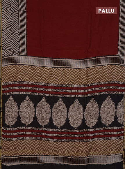 Chanderi Bagru saree rust shade and black with plain body and printed small border